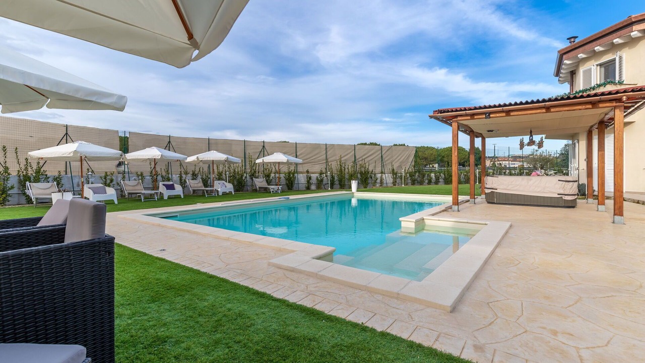 Photo of Outdoor in Osimo