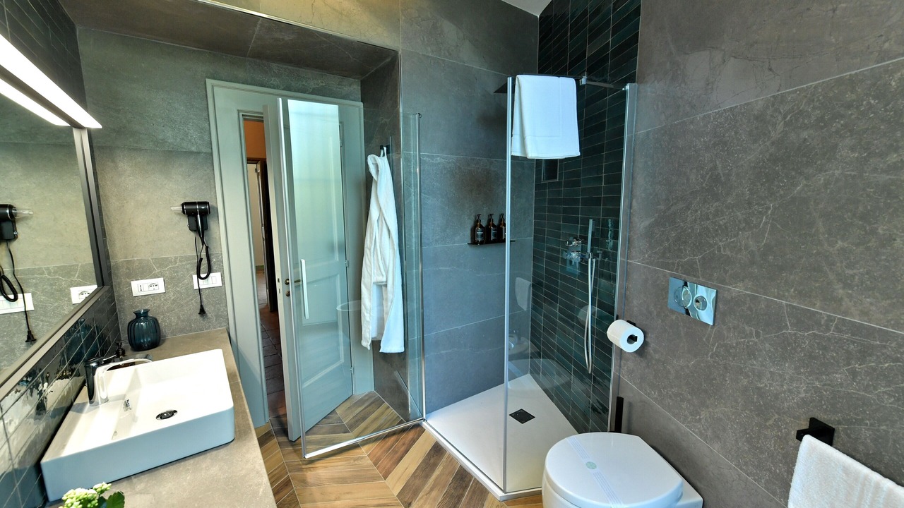 Photo of Bathroom in Raito
