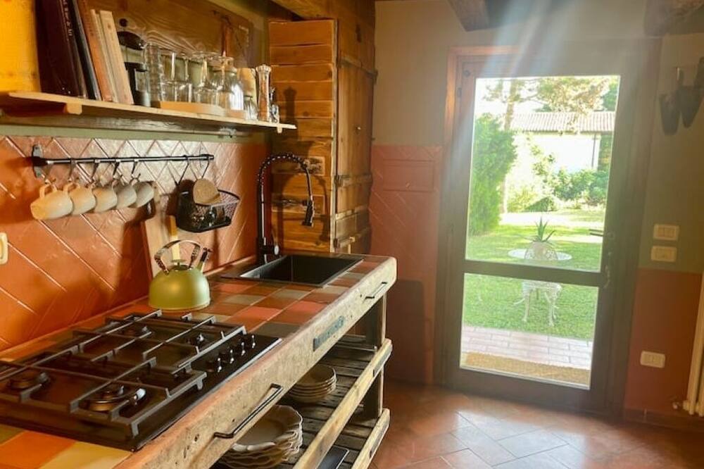 Photo of Kitchen in Oriolo dei Fichi