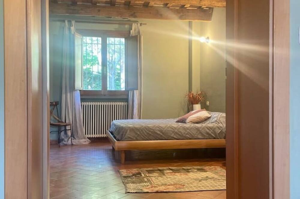 Photo of Bedroom in Oriolo dei Fichi