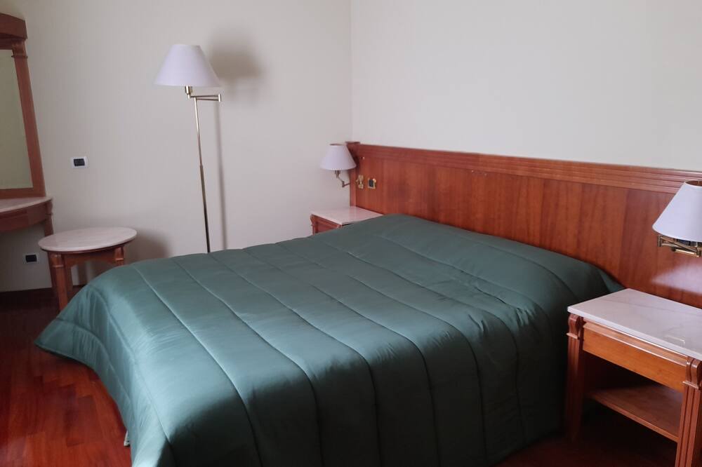 Photo of Bedroom in Fiuggi