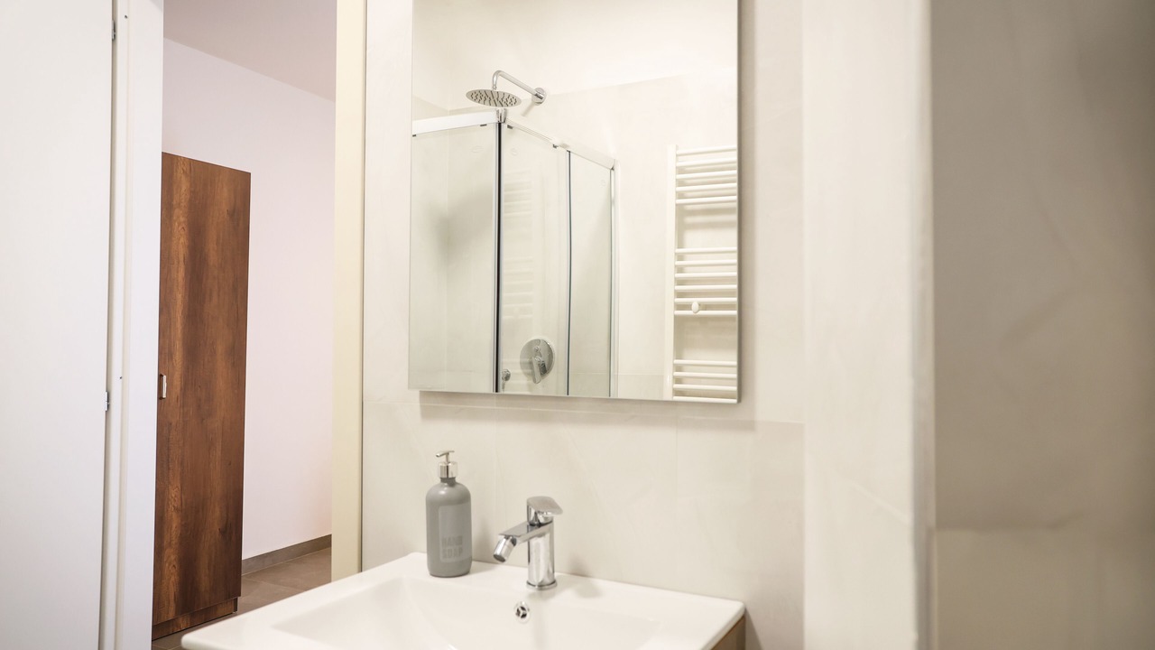 Photo of Bathroom in Naples