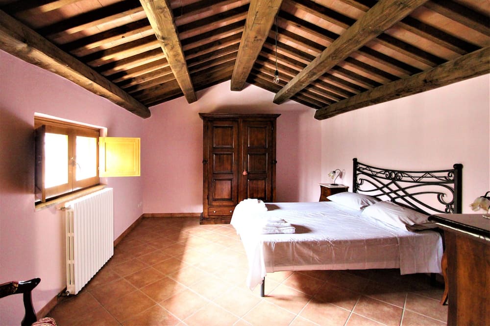 Photo of Bedroom in Montemarano