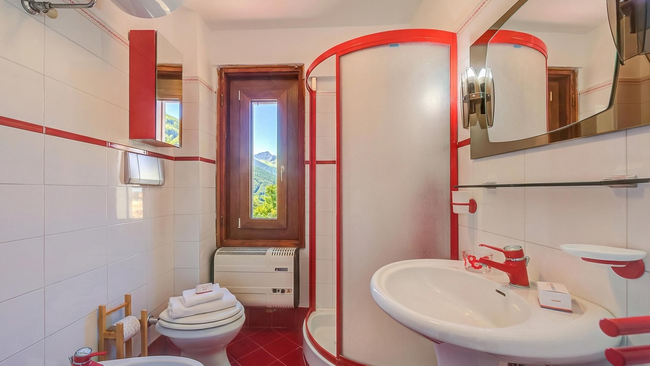 Photo of Bathroom in Sauze d'Oulx