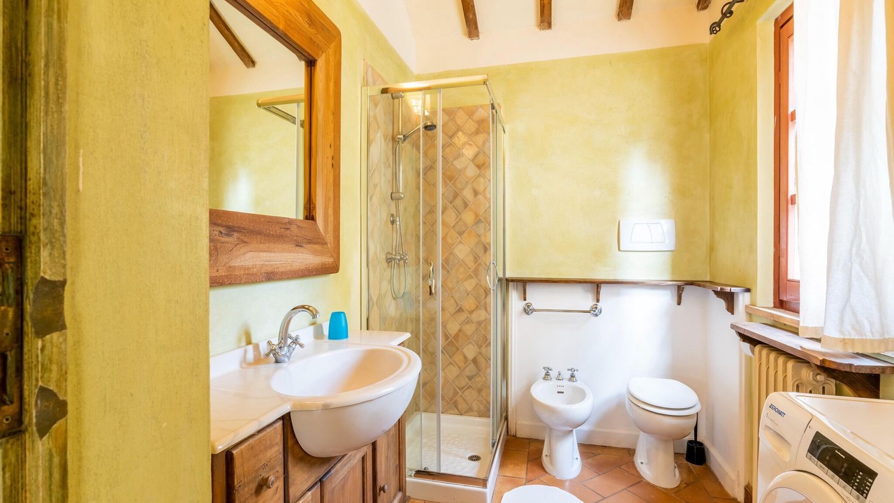 Photo of Bathroom in Osimo
