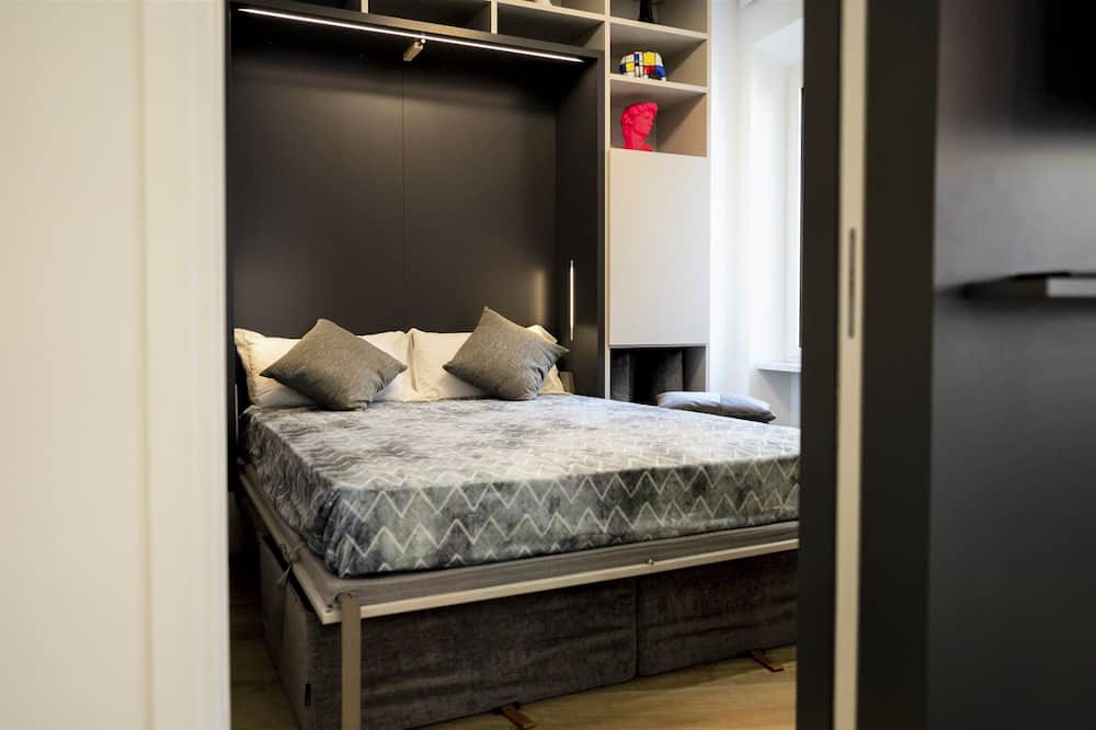 Photo of Bedroom in Rione VI Parione