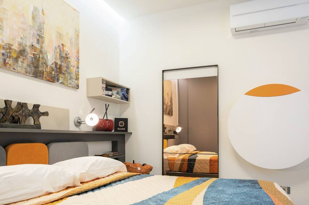 Photo of Bedroom in Rione VI Parione