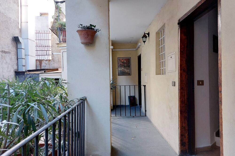 Photo of Outdoor in Monti
