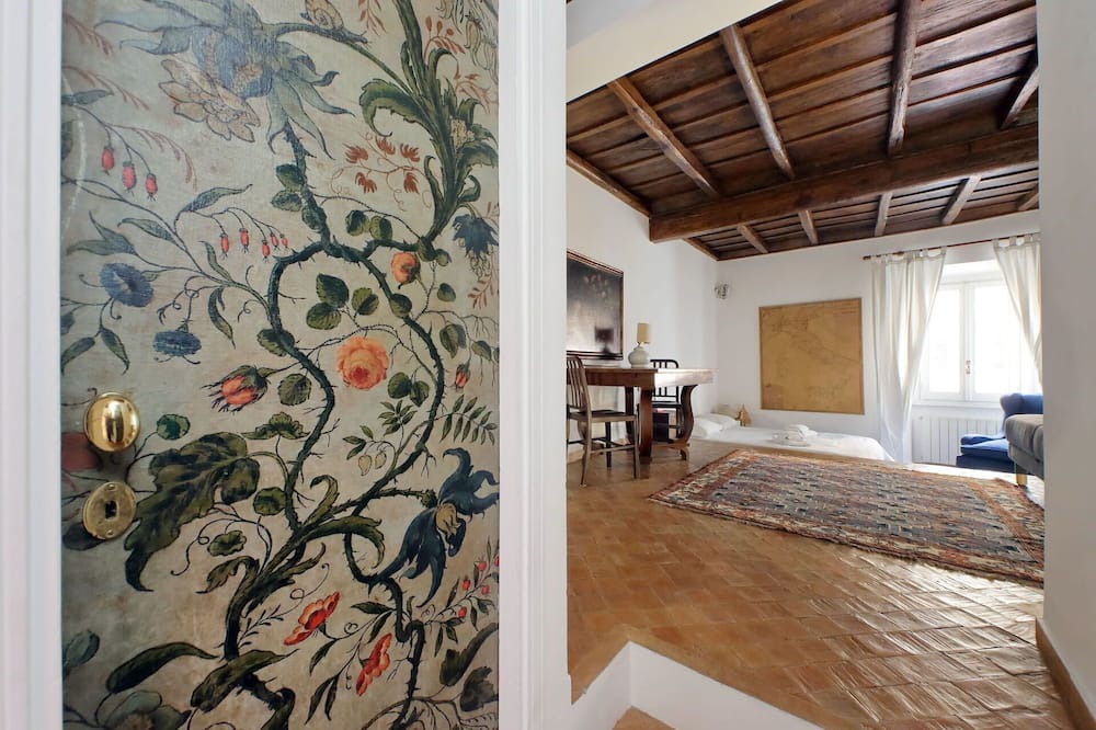 Photo of Livingroom in Monti