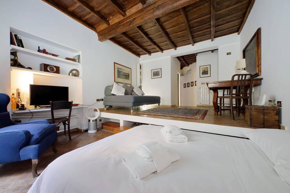 Photo of Bedroom in Monti