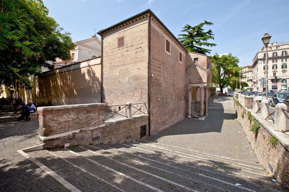 Photo of Others in Monti