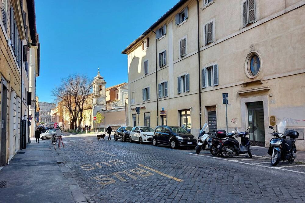 Photo of Outdoor in Monti
