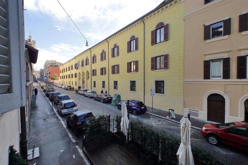 Photo of Others in Monti