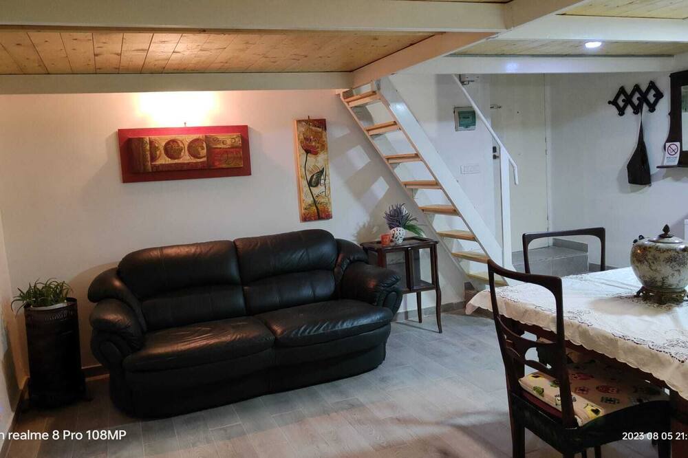 Photo of Livingroom in Fuorigrotta