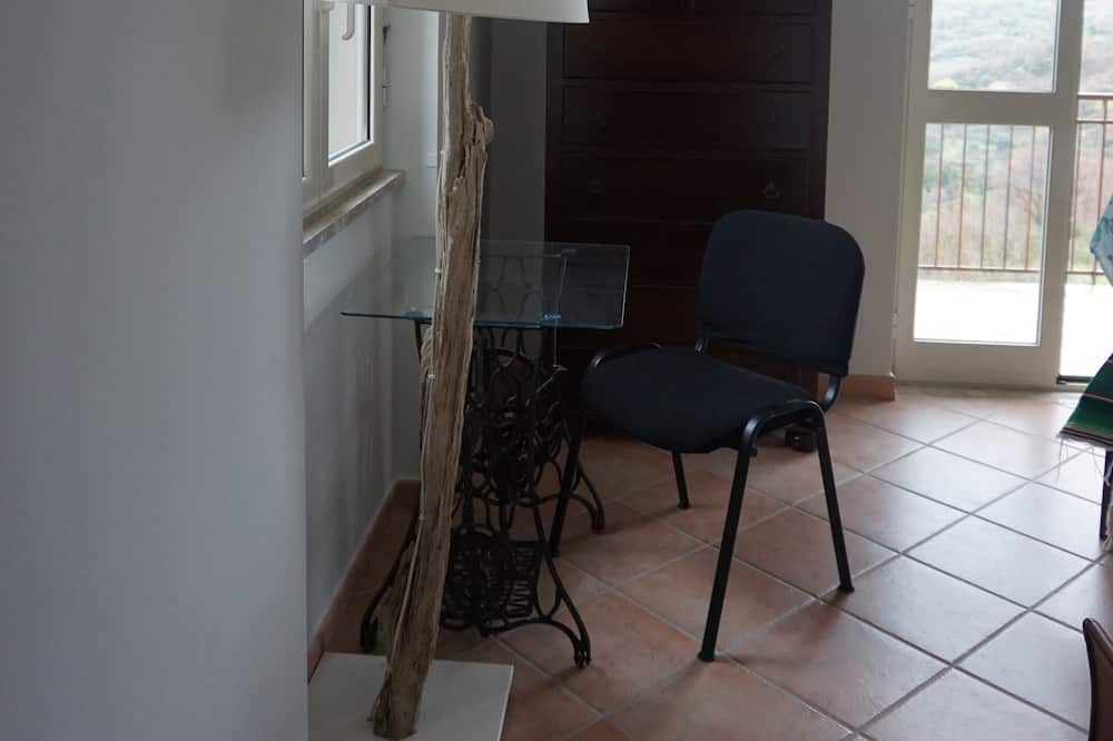 Photo of Others in Perdifumo