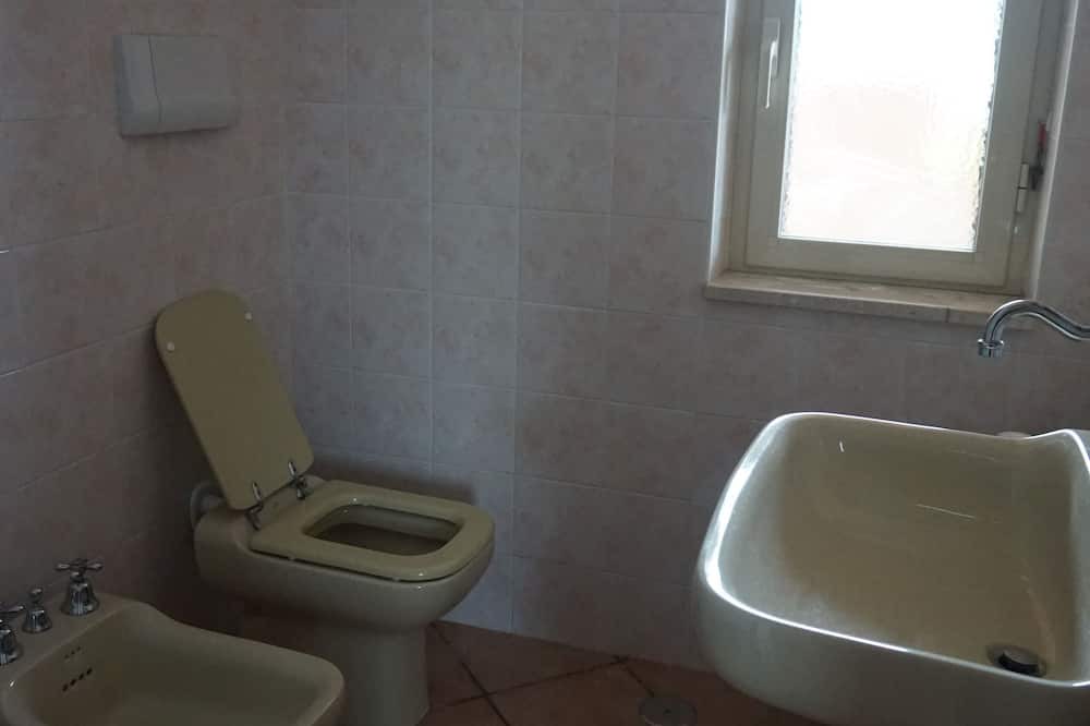 Photo of Bathroom in Perdifumo
