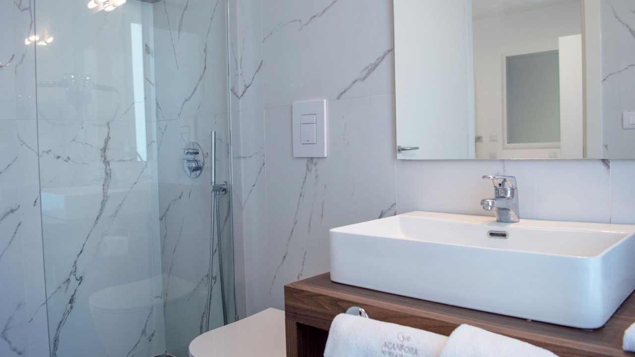 Photo of Bathroom in Laura