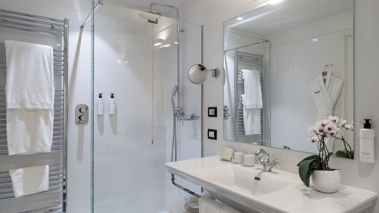 Photo of Bathroom in Historic Centre