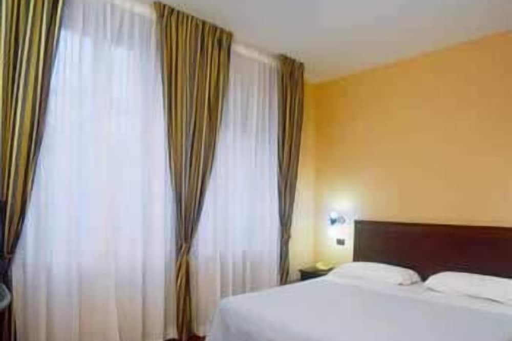 Photo of Bedroom in Terni