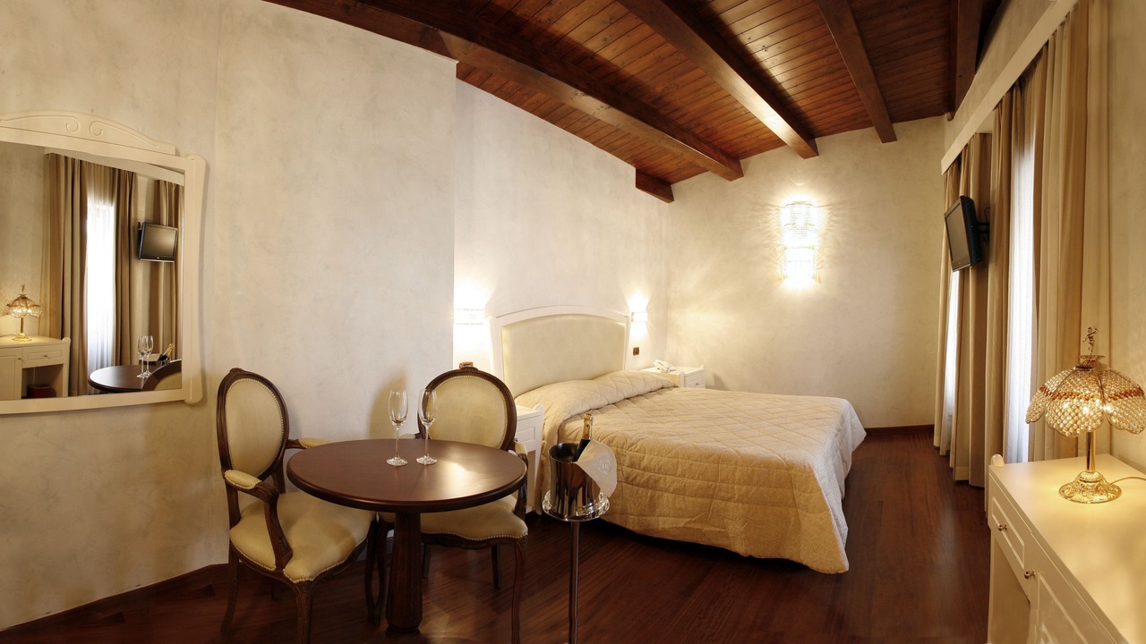 Photo of Bedroom in Sulmona