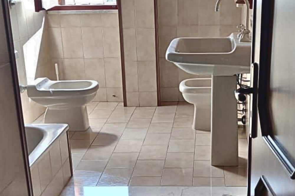 Photo of Bathroom in Castrovillari