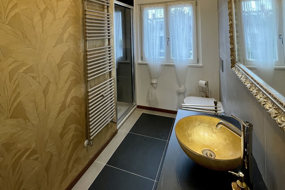 Photo of Bathroom in Trezzano sul Naviglio