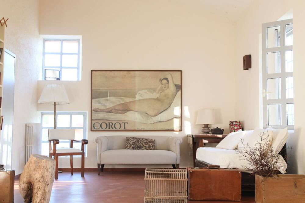 Photo of Livingroom in Amelia