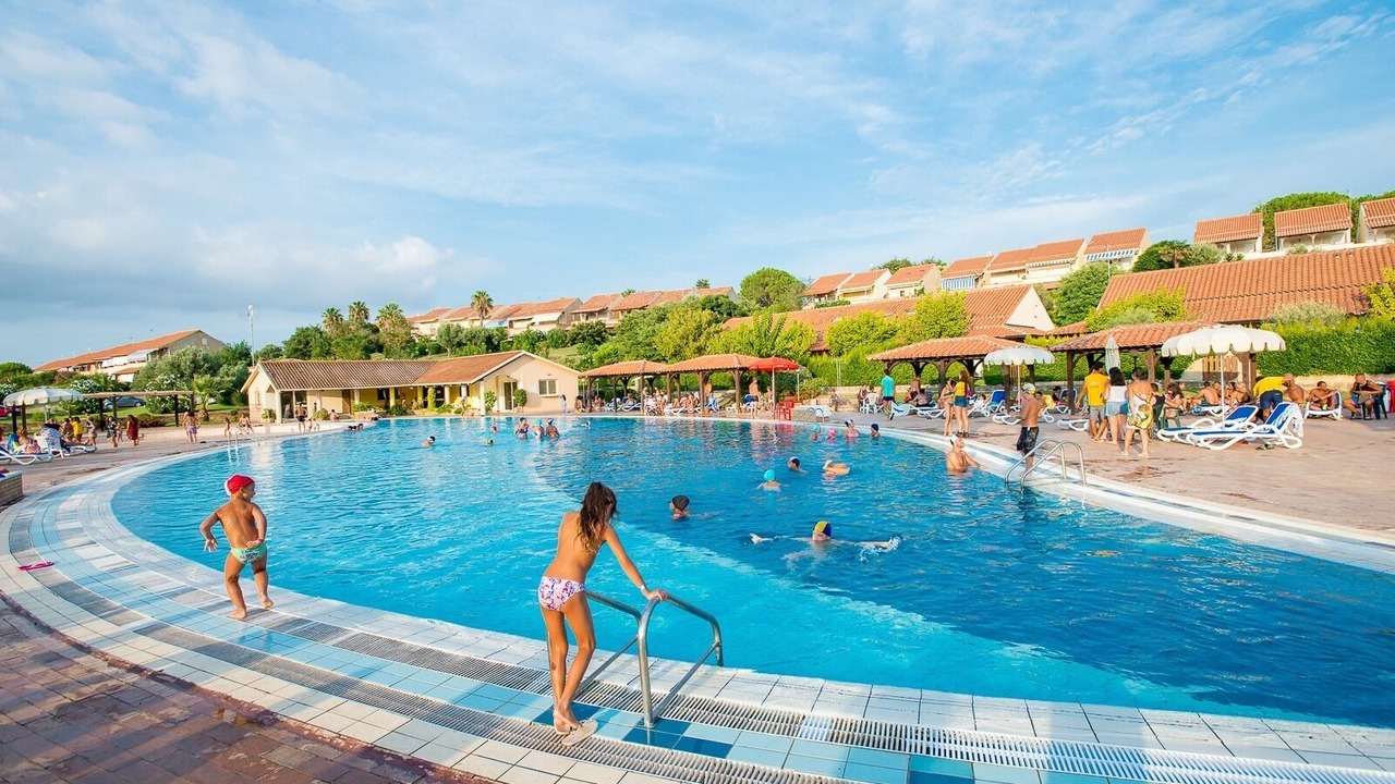 Photo of Outdoor in Anastasi III
