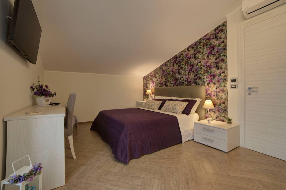 Photo of Bedroom in Monteodorisio