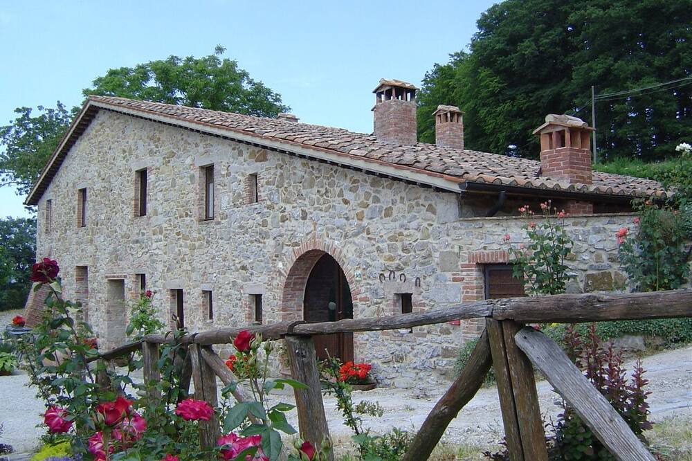 Photo of Outdoor in Castell'Azzara