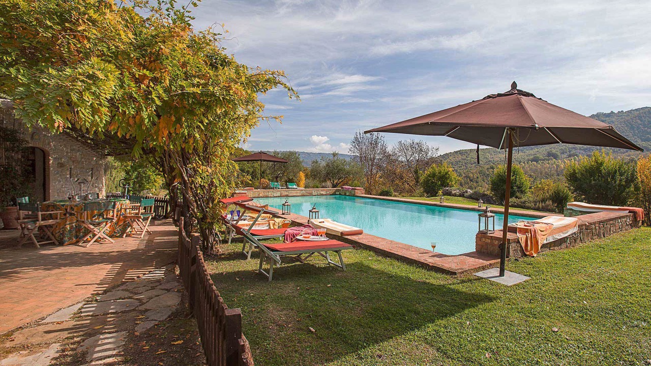 Photo of Outdoor in Ficulle
