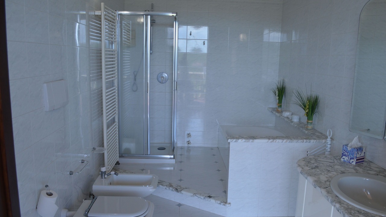 Photo of Bathroom in Calosso