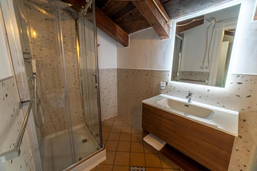 Photo of Bathroom in Torraca