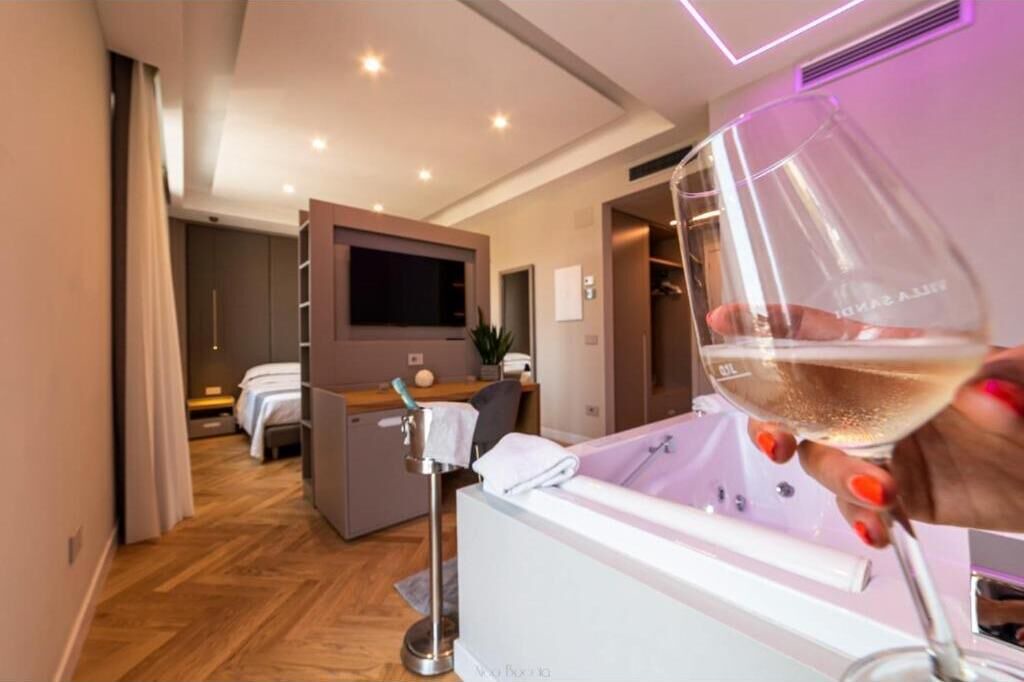 Photo of Bedroom in Mirabella Eclano
