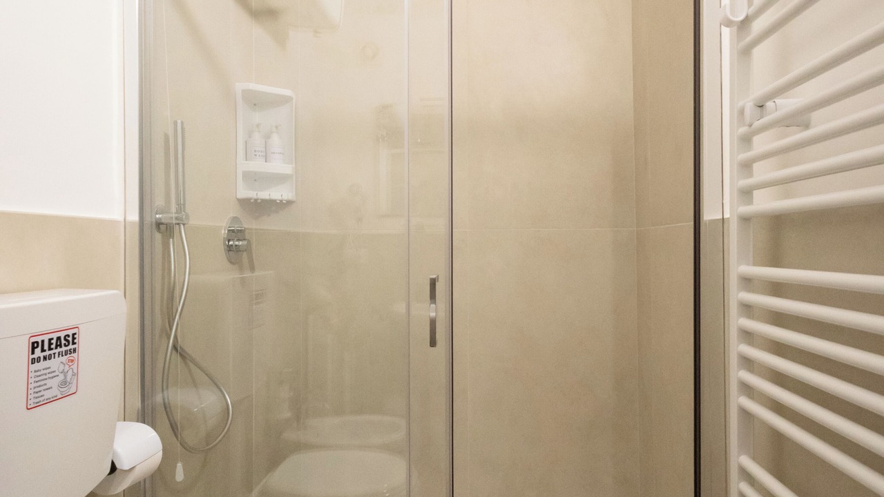 Photo of Bathroom in Eboli