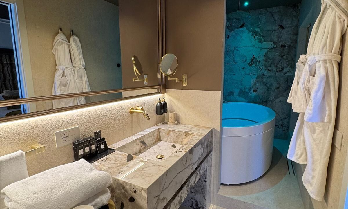 Photo of Bathroom in Navona