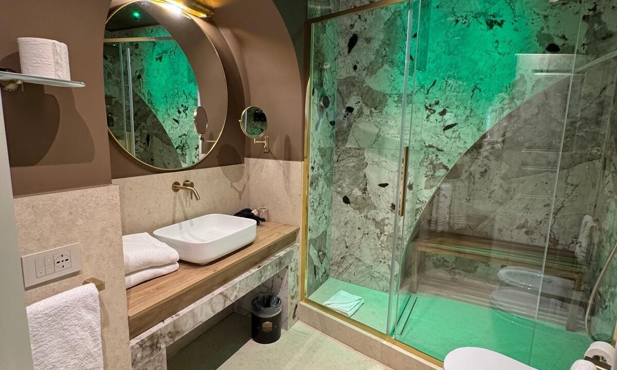Photo of Bathroom in Navona