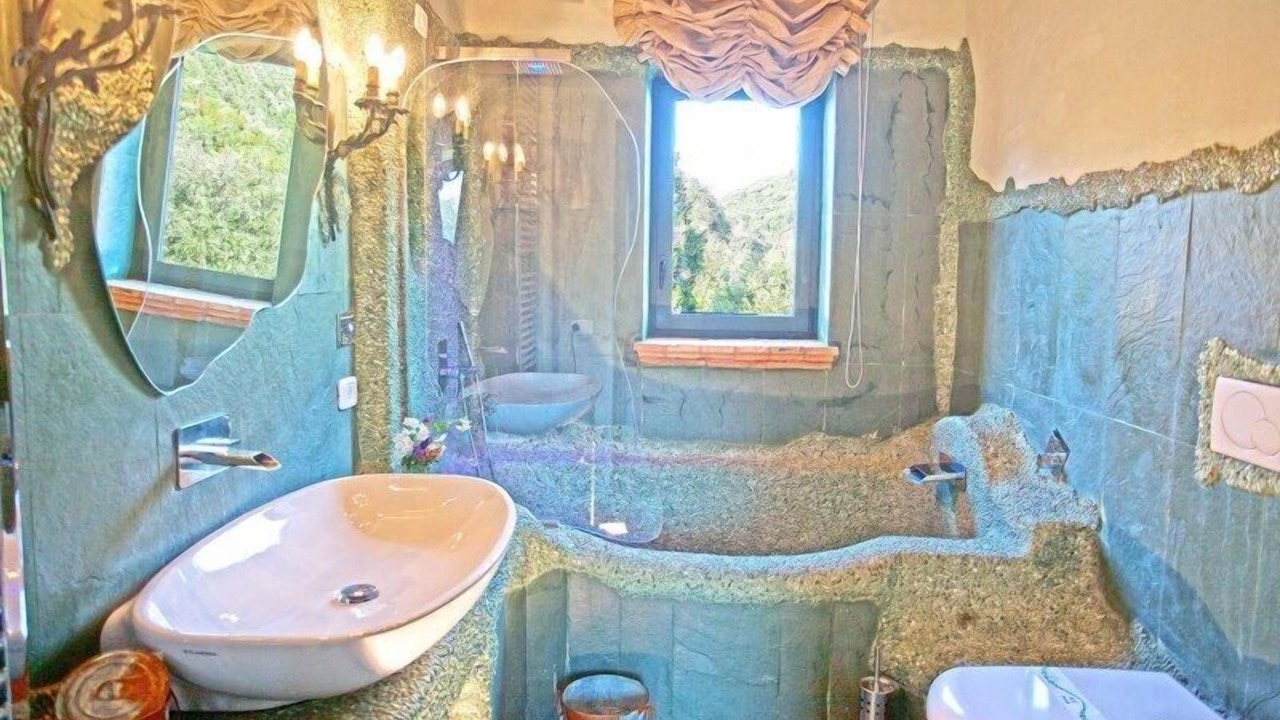 Photo of Bathroom in Foce
