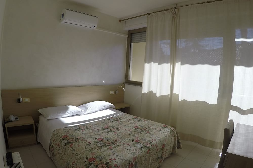 Photo of Bedroom in Ferro di Cavallo