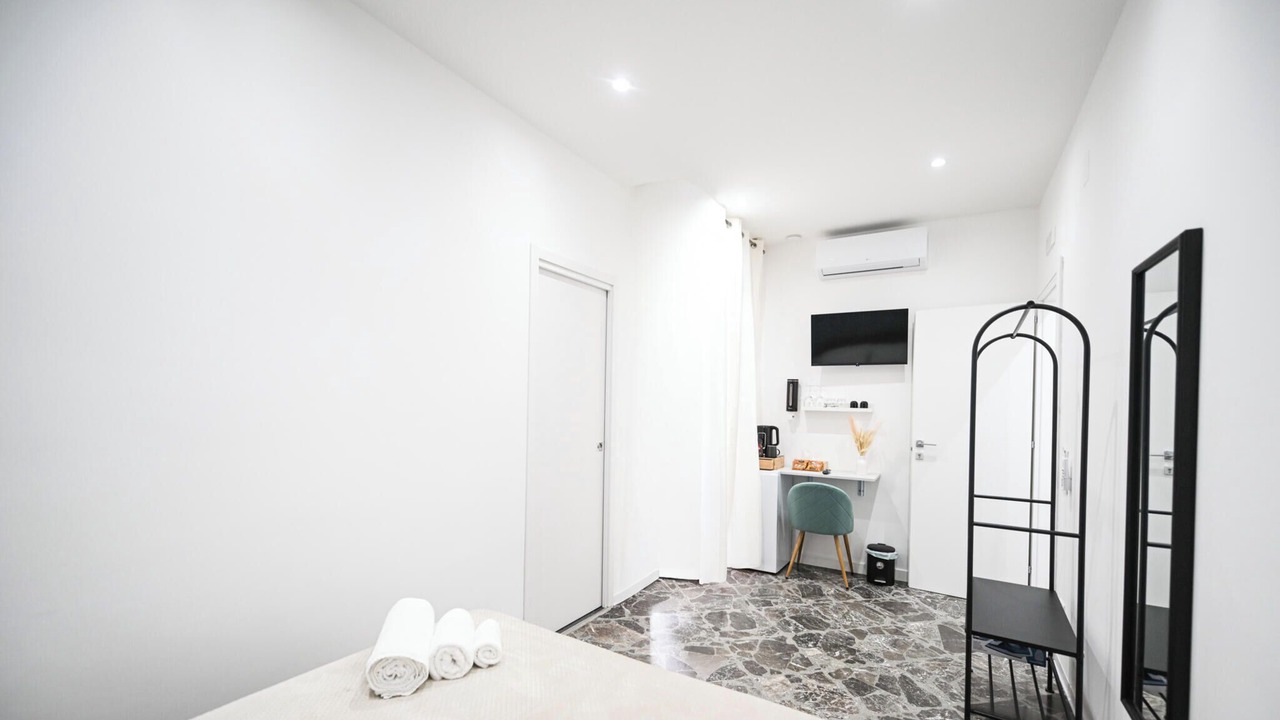 Photo of Bedroom in Bari City Centre