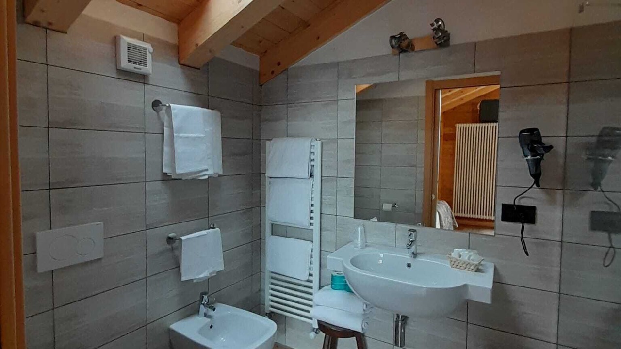 Photo of Bathroom in La Palud