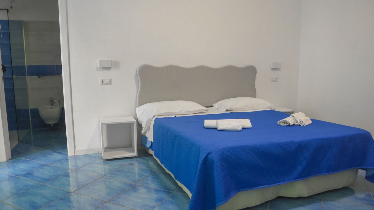 Photo of Bedroom in Forio