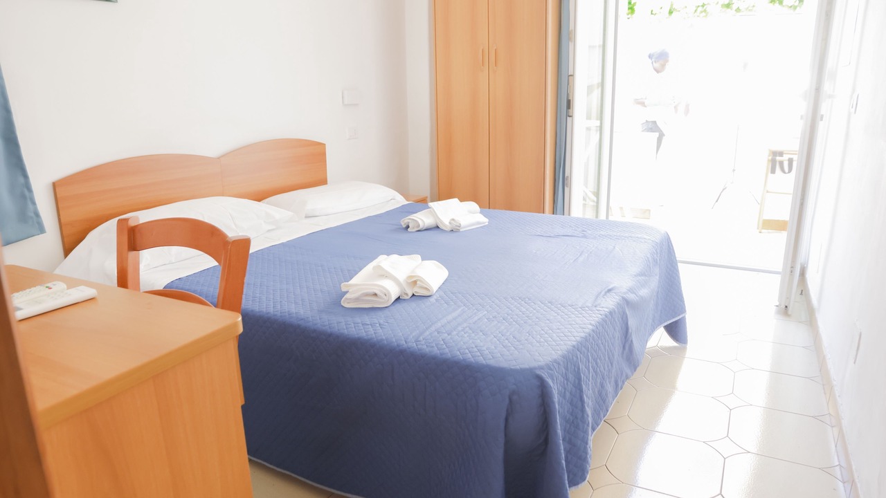 Photo of Bedroom in Forio