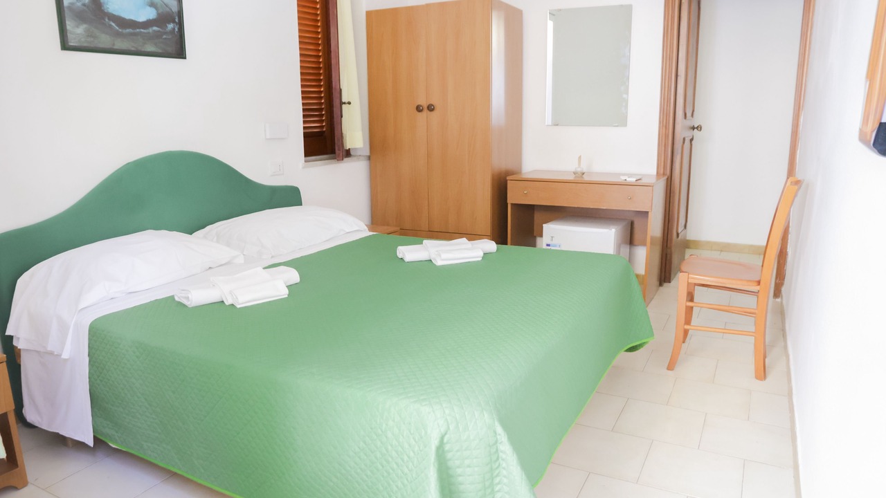 Photo of Bedroom in Forio