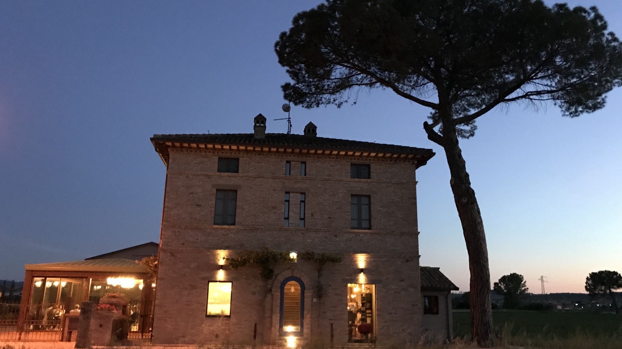 Photo of Buildings in Lidarno