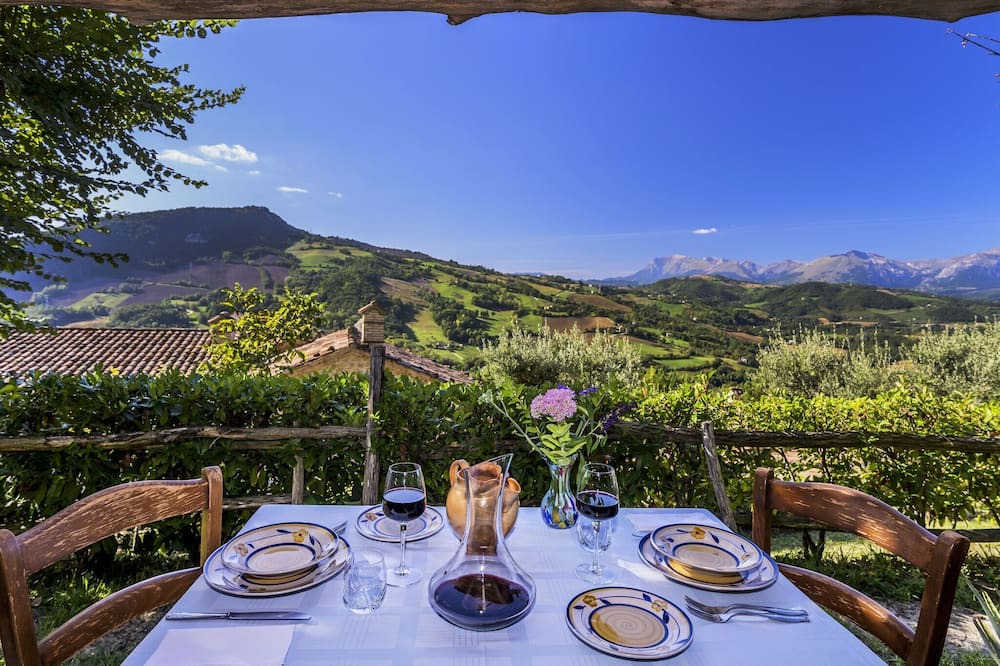 Photo of Patio Balcony in Monte San Martino