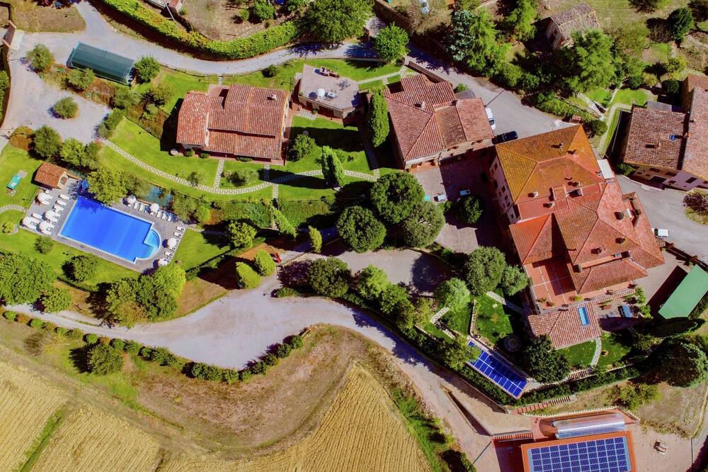 Photo of Outdoor in Popoltaio-Schiacciato