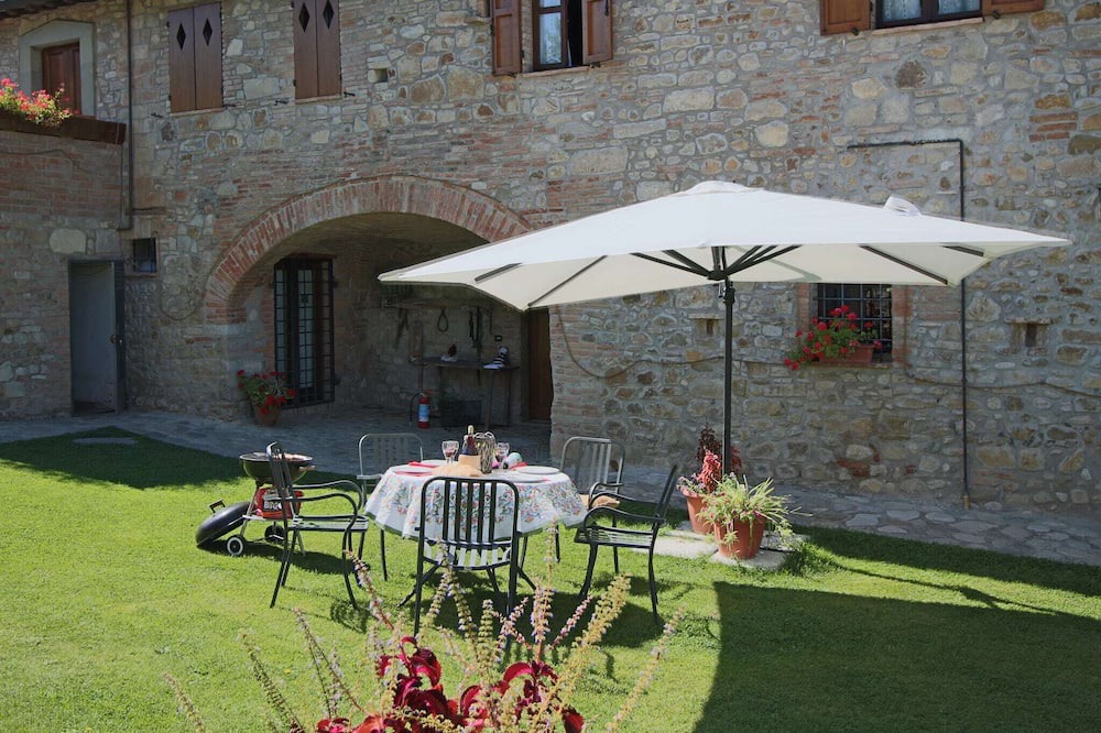Photo of Outdoor in Todi