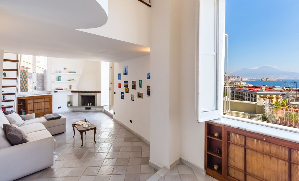 Photo of Livingroom in Mergellina