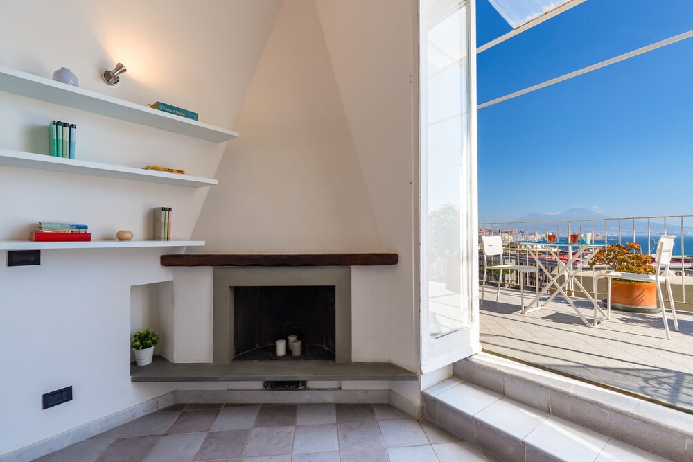 Photo of Livingroom in Mergellina
